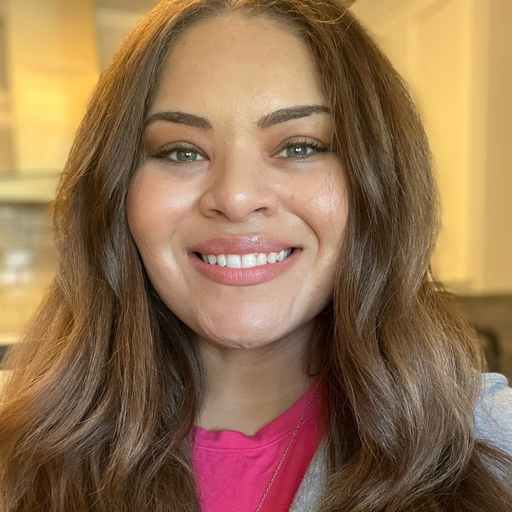 Meet your Posher, Denisha